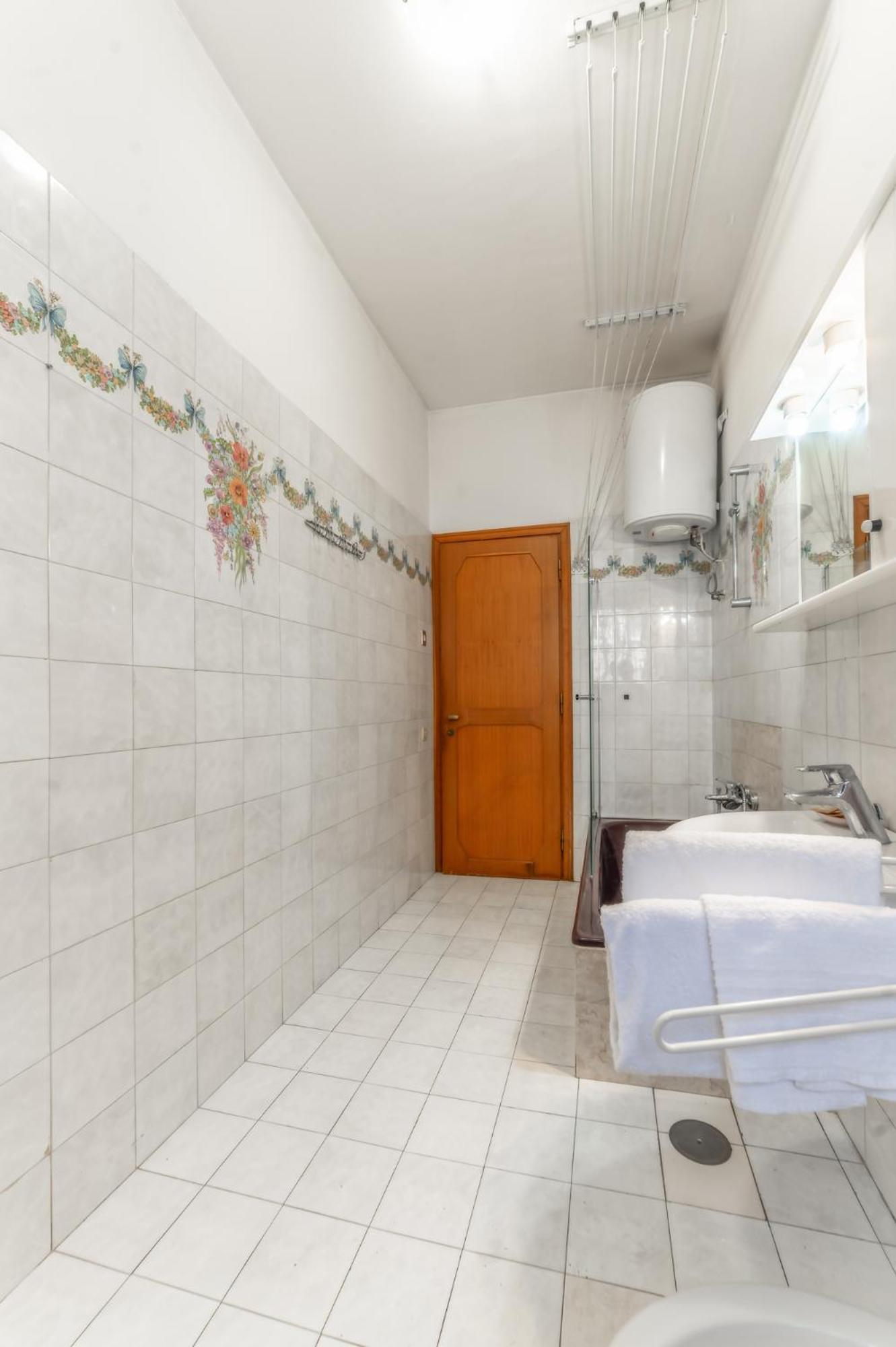 Casa Giuli - Metro Jonio Roma